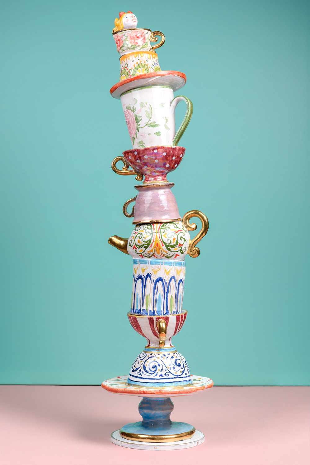 Tassenturm, Keramikobjekt, Cecilia Coppola