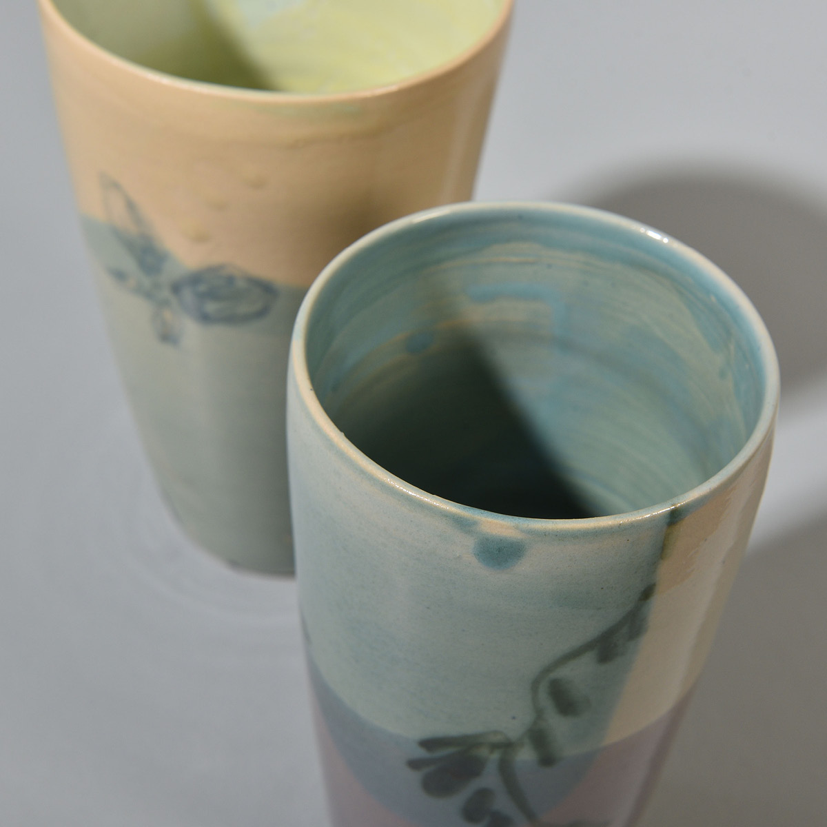 2 vasi in grès di Irina Tavella